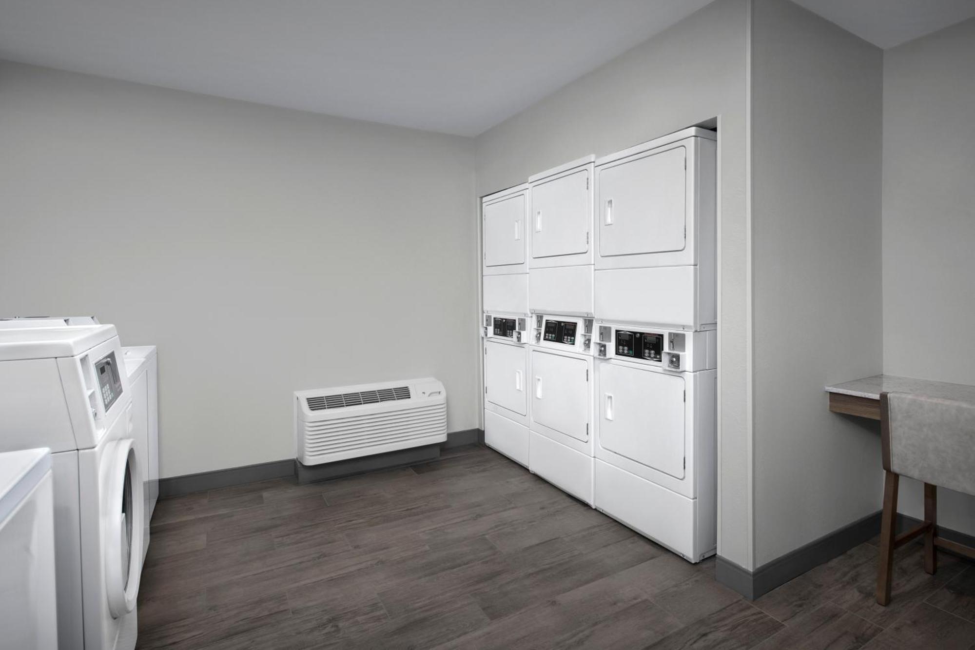 Candlewood Suites Annapolis By Ihg Bagian luar foto